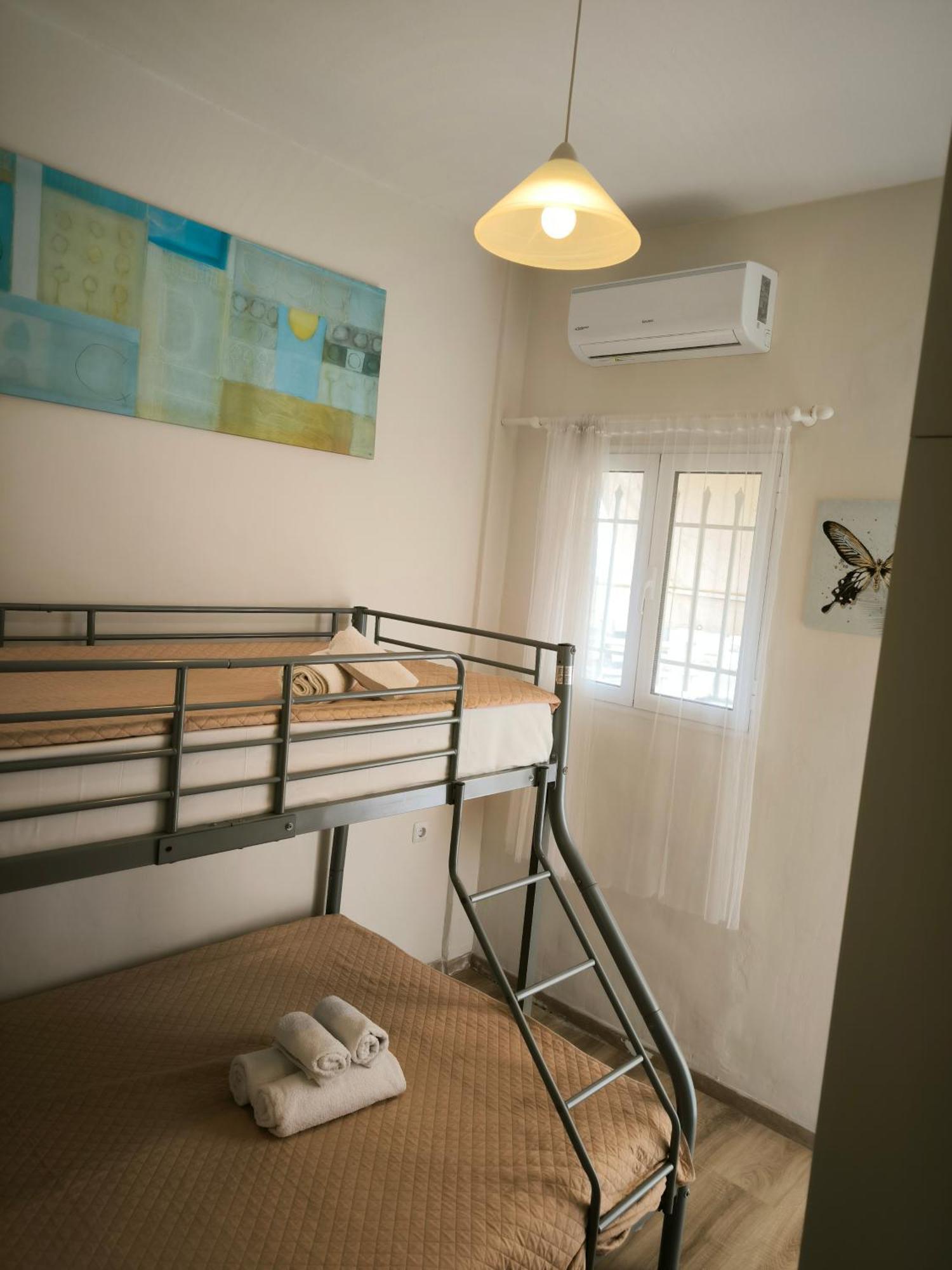 Penthouse With An Incredible View 350M From Metro Station! Apartamento Atenas Exterior foto