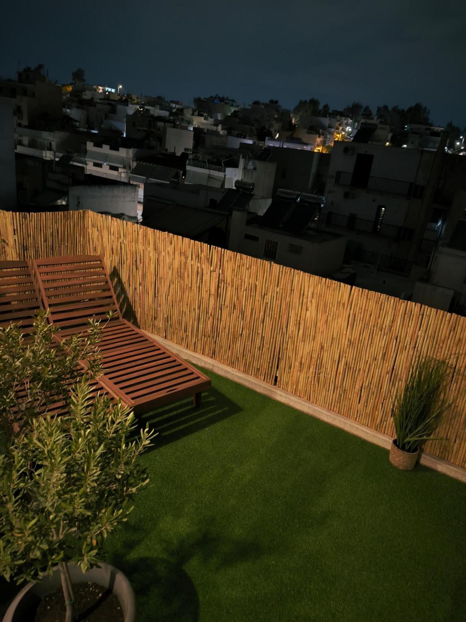 Penthouse With An Incredible View 350M From Metro Station! Apartamento Atenas Exterior foto